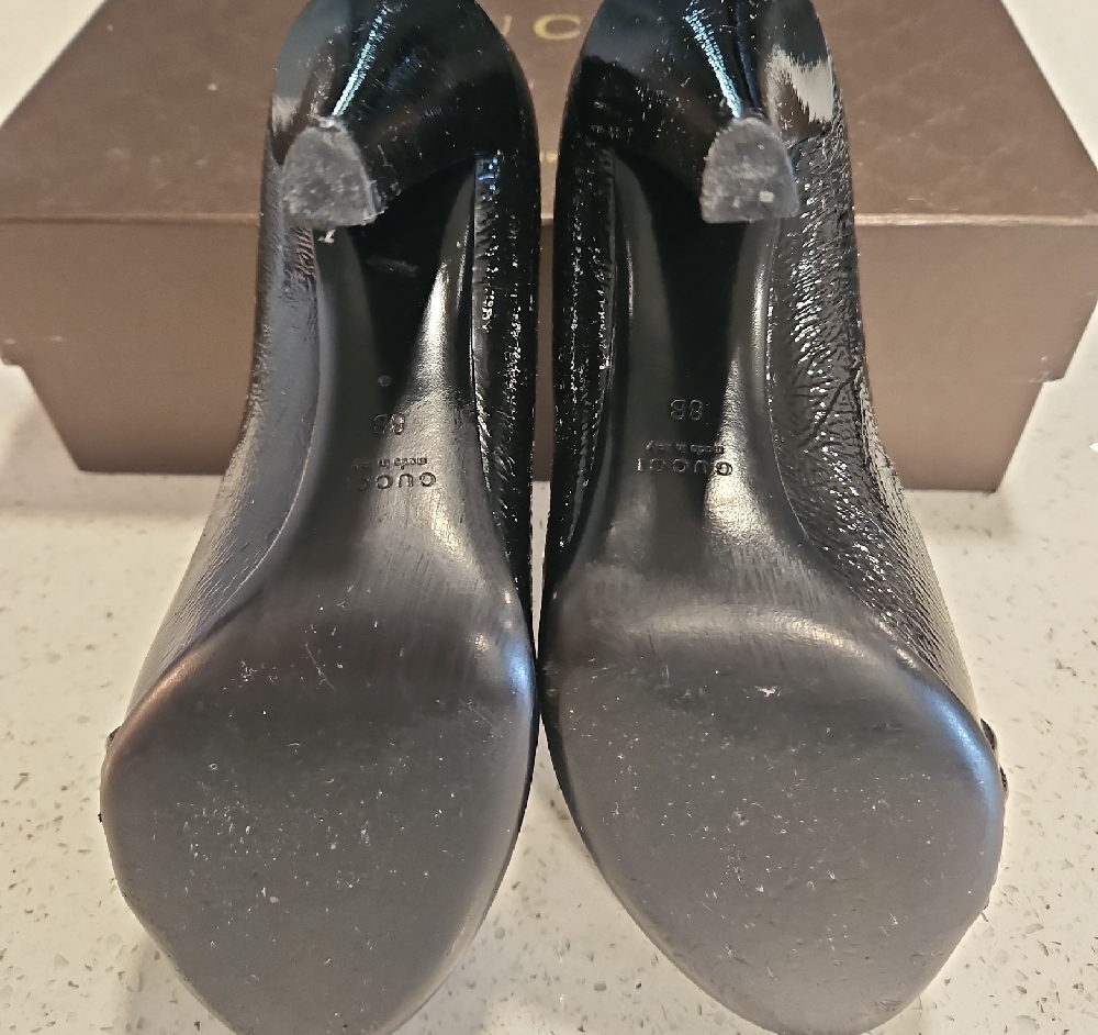 Gucci Black Heels with Gold Emblem - Picture 12 of 14
